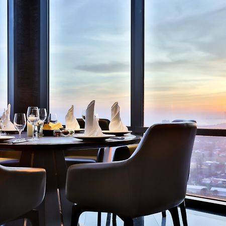 Holiday Inn & Suites Rayong City Centre By Ihg Ngoại thất bức ảnh
