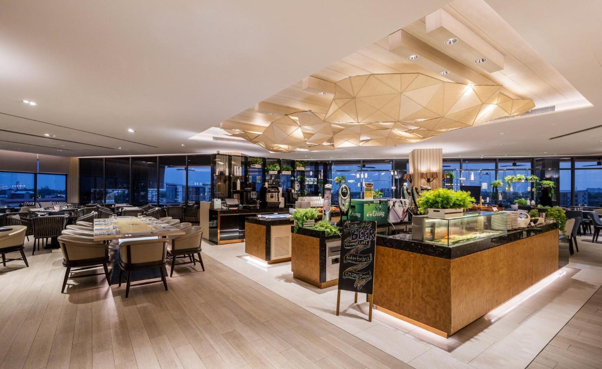Holiday Inn & Suites Rayong City Centre By Ihg Ngoại thất bức ảnh