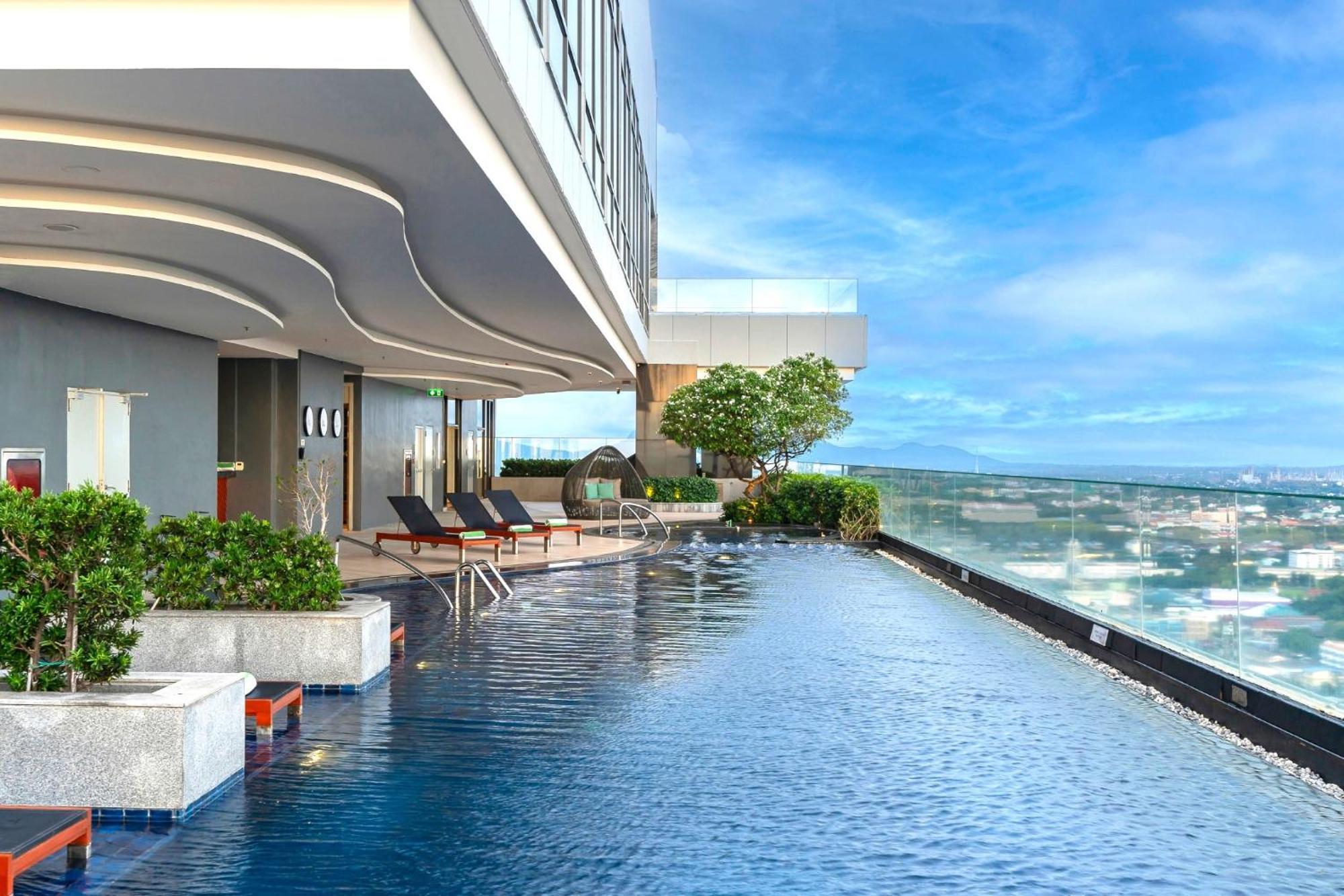 Holiday Inn & Suites Rayong City Centre By Ihg Ngoại thất bức ảnh