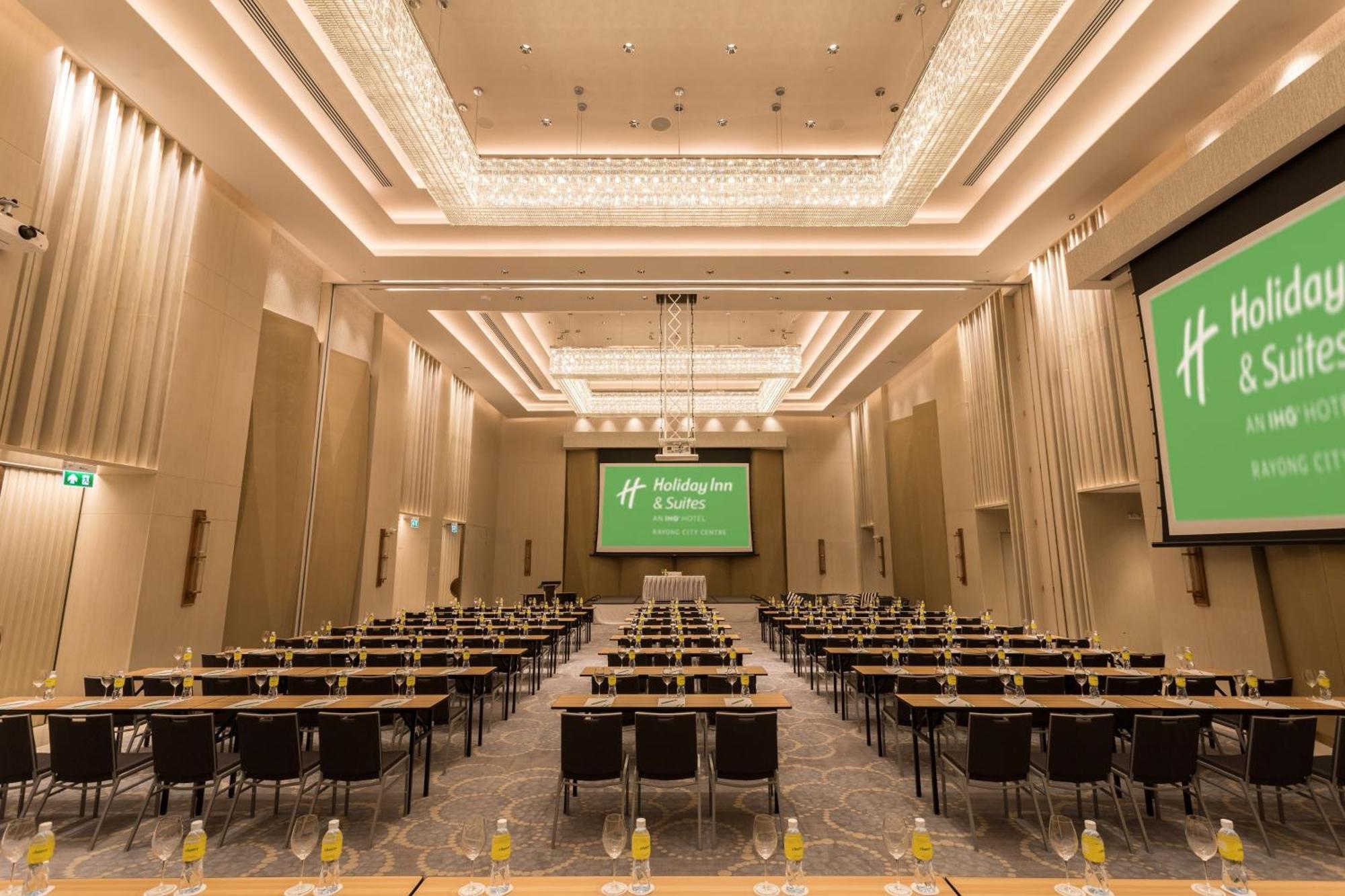 Holiday Inn & Suites Rayong City Centre By Ihg Ngoại thất bức ảnh