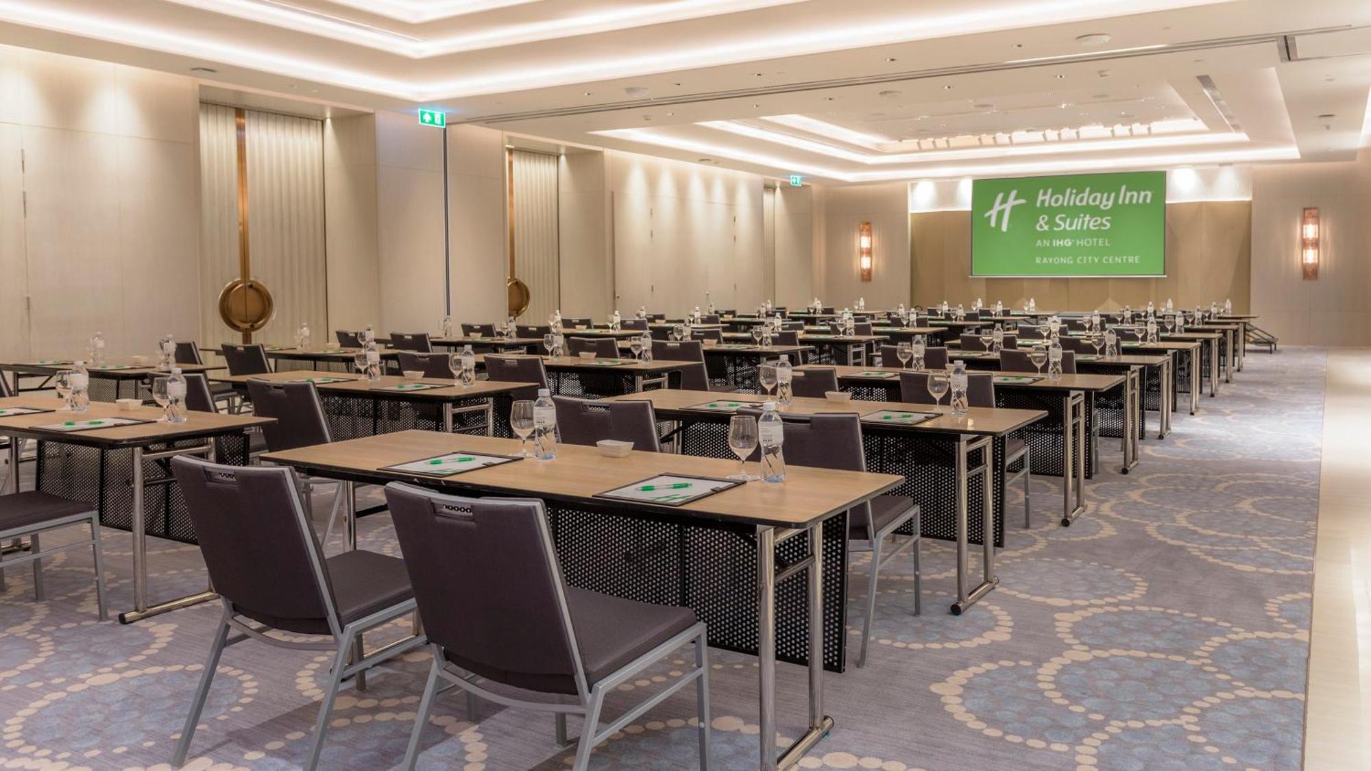 Holiday Inn & Suites Rayong City Centre By Ihg Ngoại thất bức ảnh